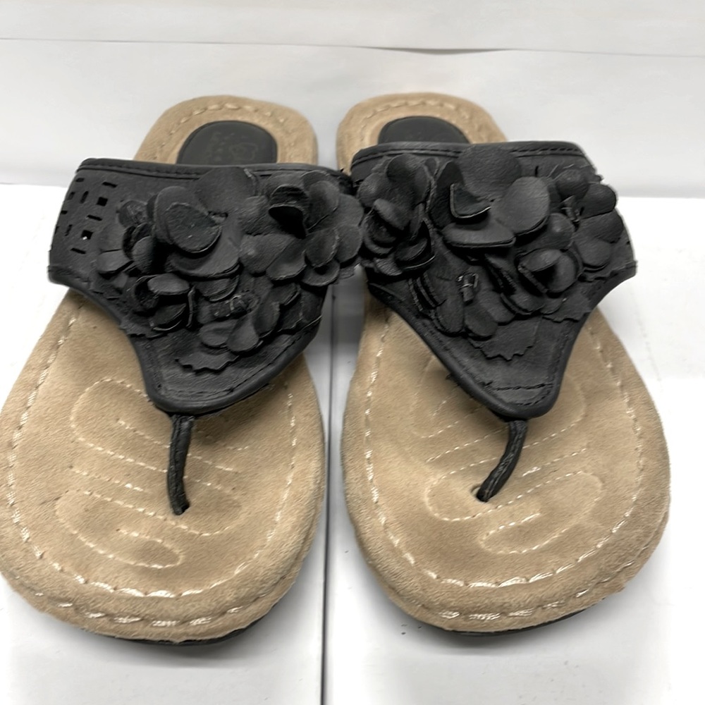 I Love Comfort Memo Tech black wedge, sandals, Vegan shoes. SIZE 6.5, Bin#1